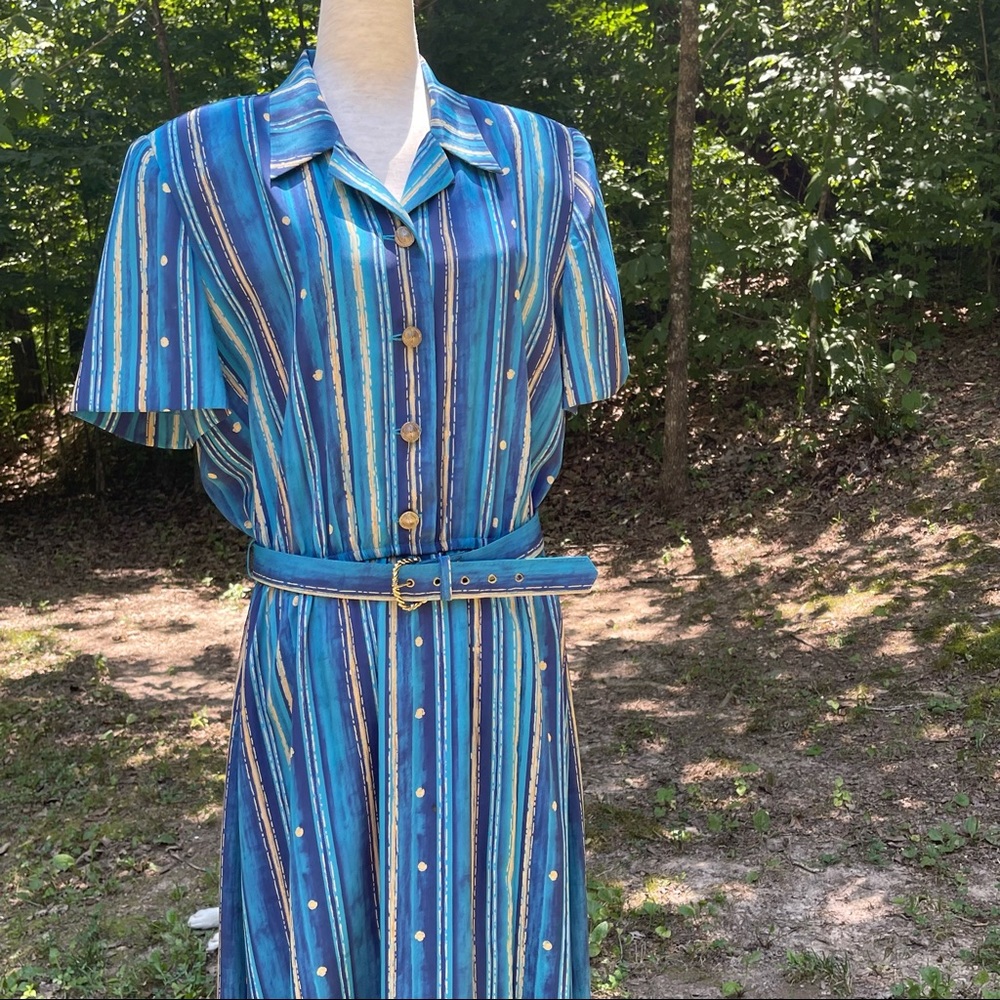 Leslie Fay Vintage 1980s Short-sleeve Belted Blue Striped Secretary Dress 14 - Picture 2 of 8